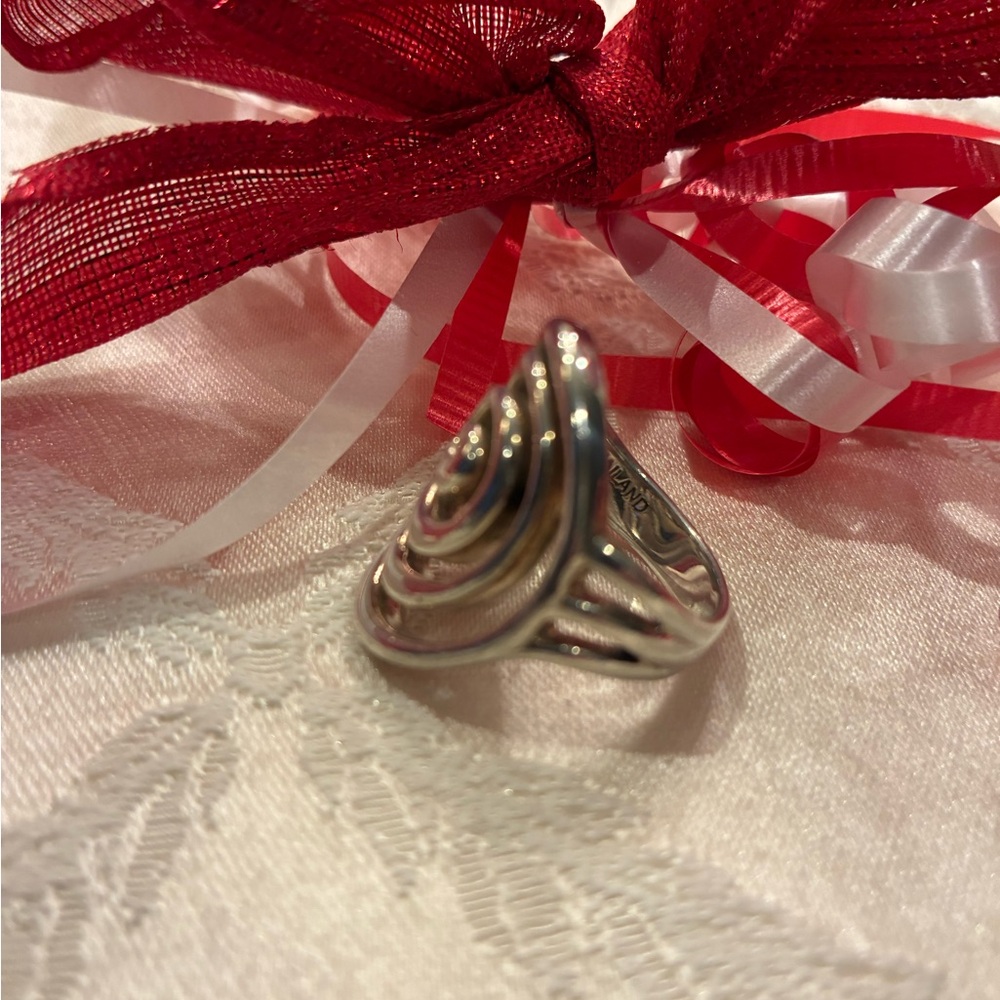 Sterling Silver Large And Solid Spiral Ring W/ An… - image 4
